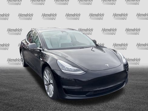 Used 2019 Tesla Model 3 Performance image 3