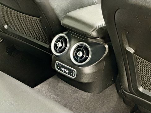 Used 2022 Alfa Romeo Giulia Veloce image 43