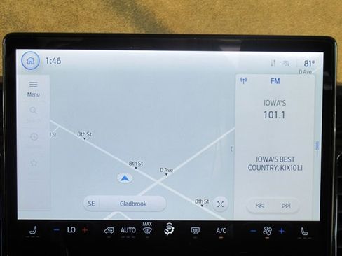 Used 2023 Ford Transit 350 XLT image 23