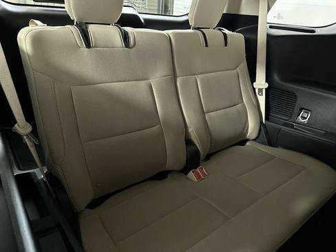 Used 2023 Ford Explorer 4WD image 28