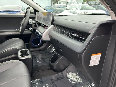Used 2023 Hyundai Ioniq 5 Limited image 41