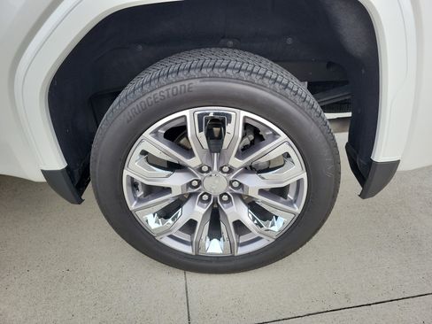 Used 2024 GMC Sierra 1500 Denali w/ Denali Reserve Package image 27