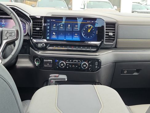 Used 2024 Chevrolet Silverado 1500 ZR2 w/ ZR2 Bison Edition AWD/4WD image 18