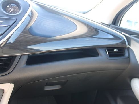 Used 2020 Buick Envision Preferred FWD image 55
