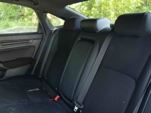 Used 2025 Honda Civic Sport image 18