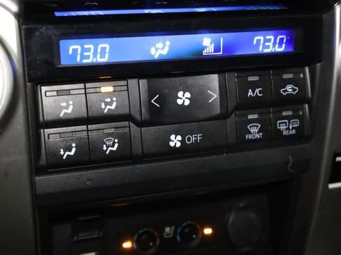 Used 2022 Toyota 4Runner Limited image 23