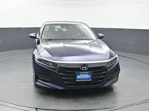 Used 2019 Honda Accord LX image 9