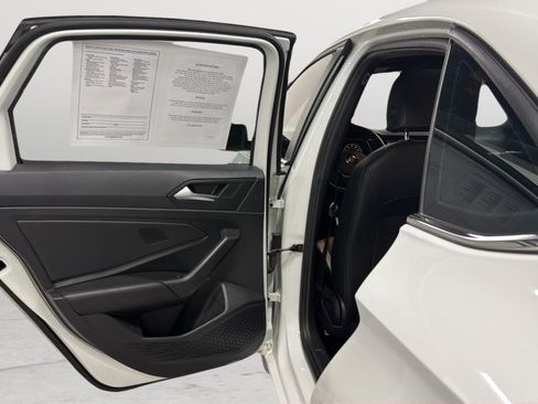 Used 2019 Volkswagen Jetta R-Line FWD image 31