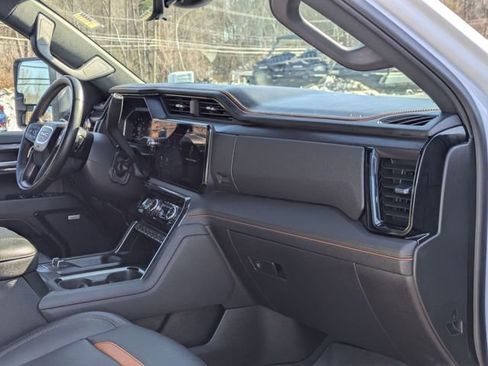 Used 2024 GMC Sierra 2500 AT4 w/ AT4 Premium Plus Package image 37