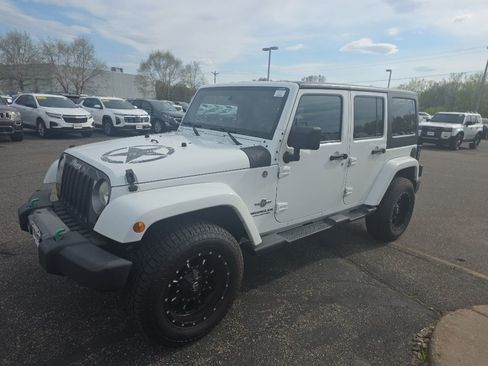 Used 2013 Jeep Wrangler Unlimited Sport AWD/4WD image 10