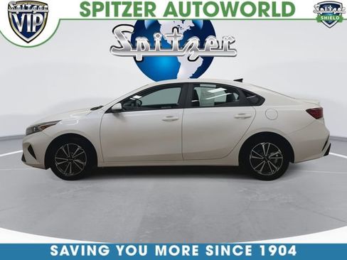 Used 2022 Kia Forte LXS FWD image 6