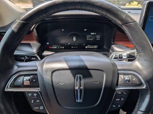 Used 2021 Lincoln Nautilus Reserve w/ Equipment Group 201A AWD/4WD image 40
