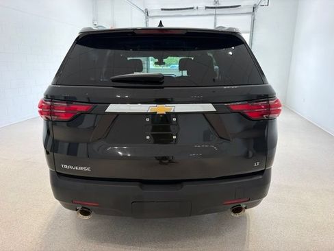 Used 2023 Chevrolet Traverse LT FWD image 5