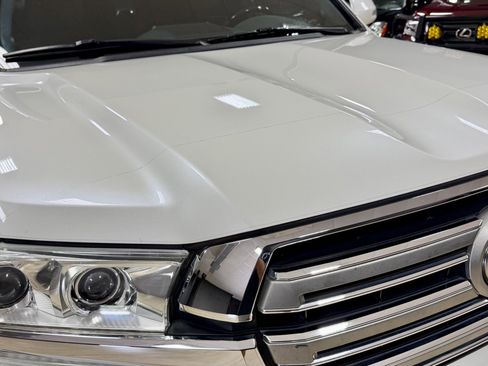 Used 2016 Toyota Land Cruiser AWD/4WD image 18