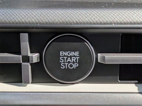 New 2026 Hyundai Santa Fe SE image 30