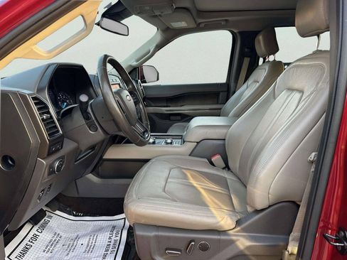 Used 2019 Ford Expedition Limited w/ Equipment Group 301A AWD/4WD image 11