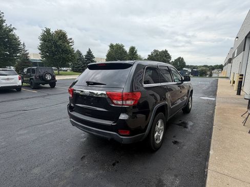 Used 2012 Jeep Grand Cherokee Laredo AWD/4WD image 5