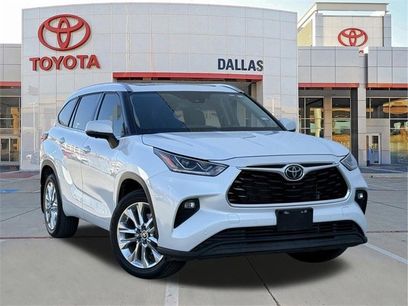 Used 2023 Toyota Highlander Limited