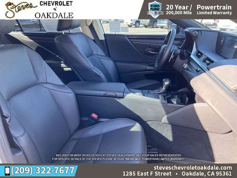 Used 2021 Lexus ES 300h w/ Premium Package image 31