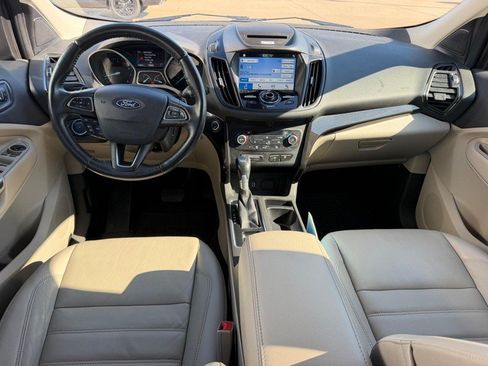 Used 2017 Ford Escape Titanium FWD image 10