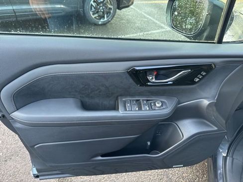 New 2026 Subaru Forester Touring image 19