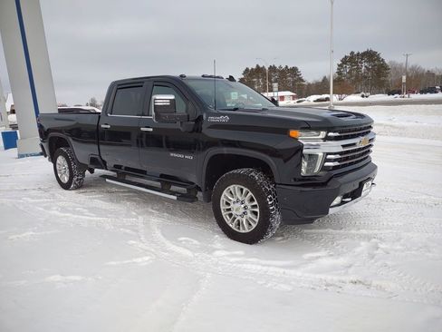 Used 2022 Chevrolet Silverado 3500 High Country image 7