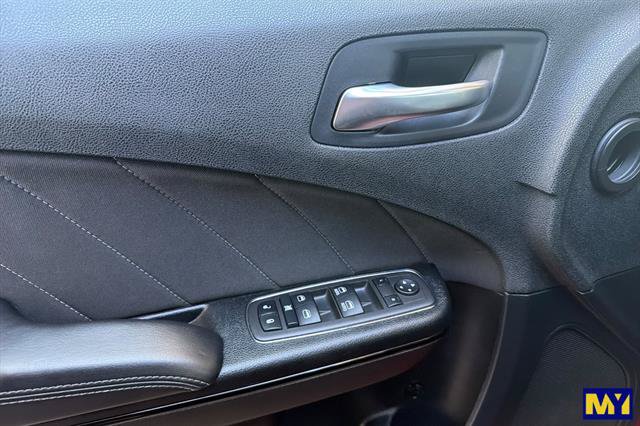 Used 2022 Dodge Charger GT w/ Blacktop Package RWD image 11