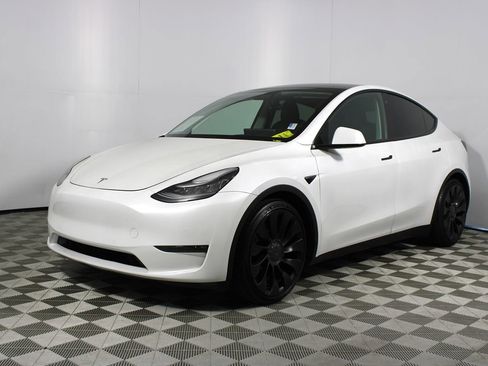 Used 2020 Tesla Model Y Performance image 25
