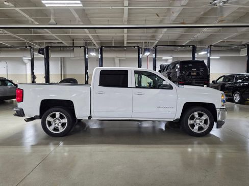 Used 2017 Chevrolet Silverado 1500 LT w/ All Star Edition RWD image 8