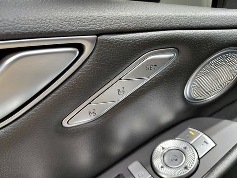 Used 2021 Genesis G80 3.5T AWD/4WD image 16