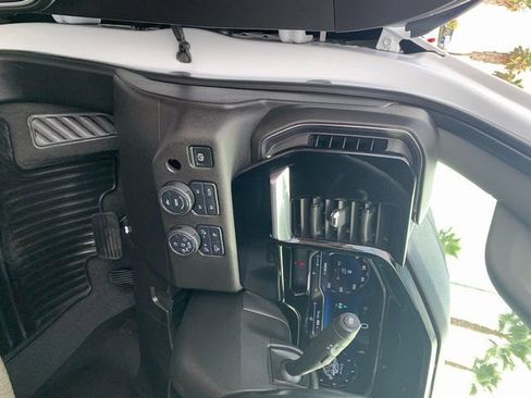 Used 2025 Chevrolet Silverado 3500 LT w/ Safety Package image 18