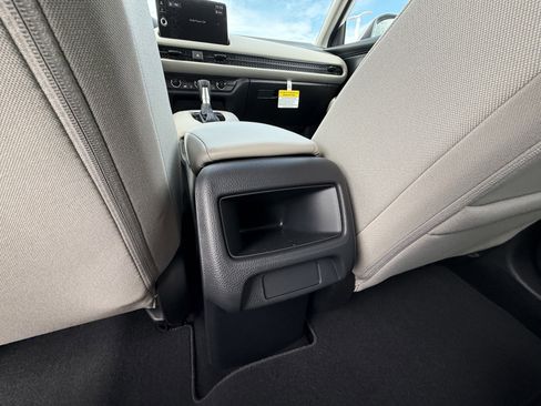New 2026 Honda HR-V LX image 31