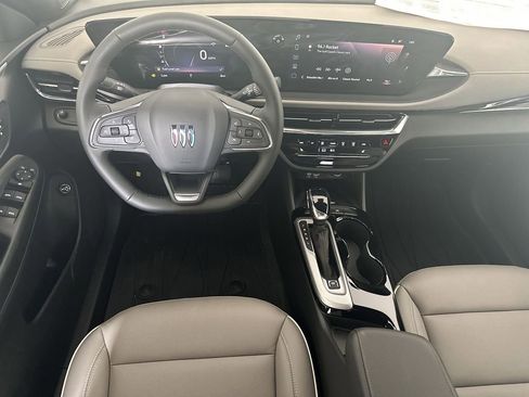 New 2026 Buick Envista Avenir image 15