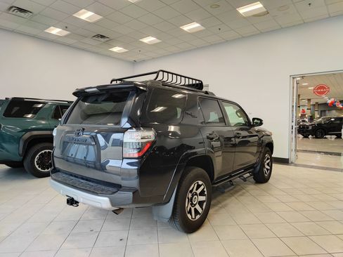 Used 2024 Toyota 4Runner TRD Off-Road Premium w/ Off Road Premium Plus Package AWD/4WD image 2