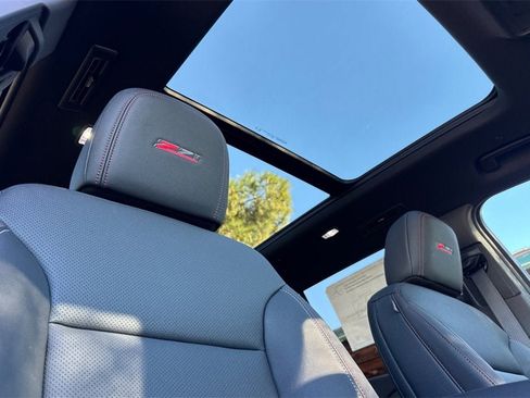 New 2026 Chevrolet Traverse Z71 w/ Enhanced Driving Package image 18