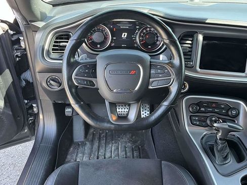 Used 2022 Dodge Challenger R/T Scat Pack RWD image 16