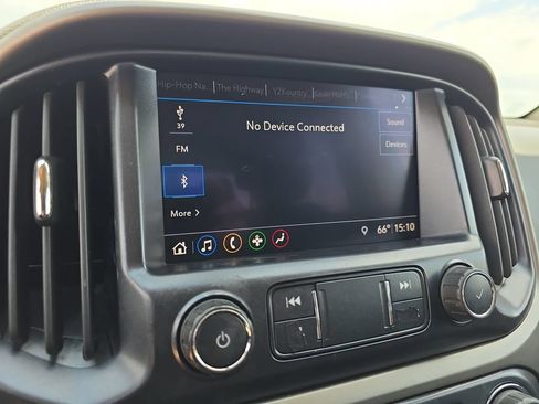 Used 2019 Chevrolet Colorado Z71 AWD/4WD image 21