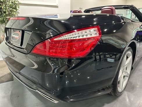 Used 2016 Mercedes-Benz SL 550 image 27