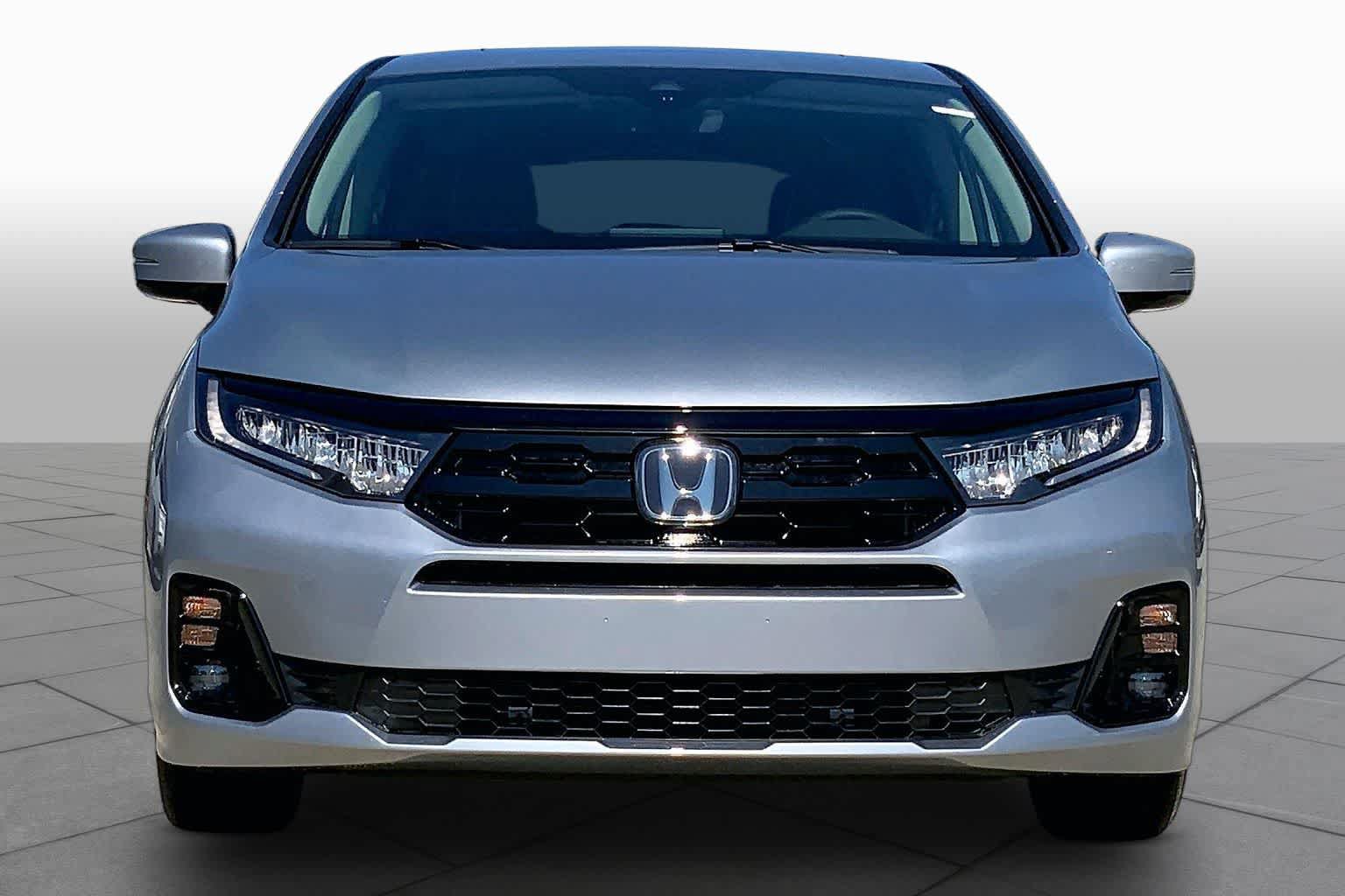 New 2027 Honda Odyssey Elite image 3