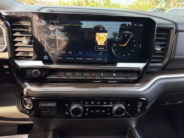 Certified 2022 Chevrolet Silverado 1500 LT w/ Protection Package AWD/4WD image 43
