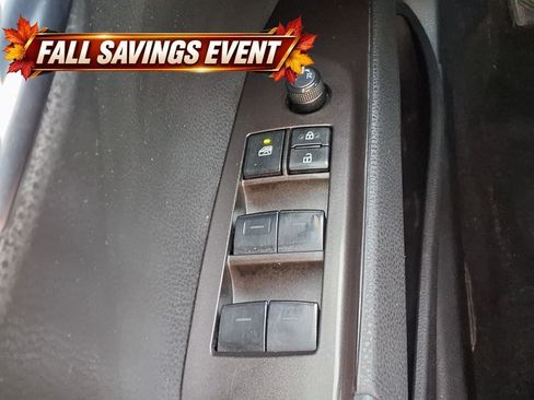 Used 2024 Toyota Camry SE FWD image 24