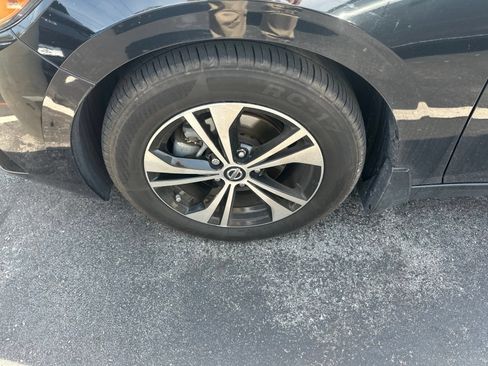 Used 2023 Nissan Sentra SV FWD image 5