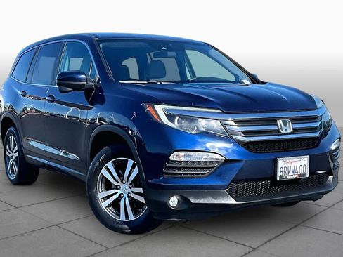 Used 2016 Honda Pilot EX image 2