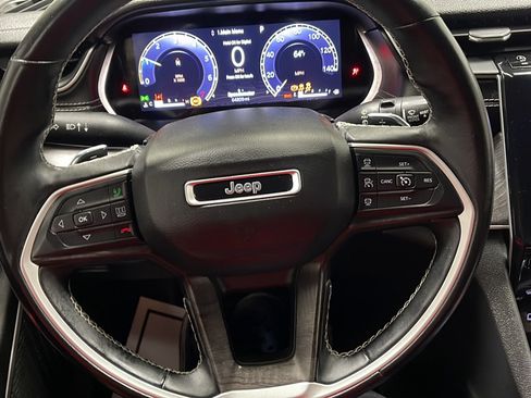 Used 2021 Jeep Grand Cherokee L Limited AWD/4WD image 4