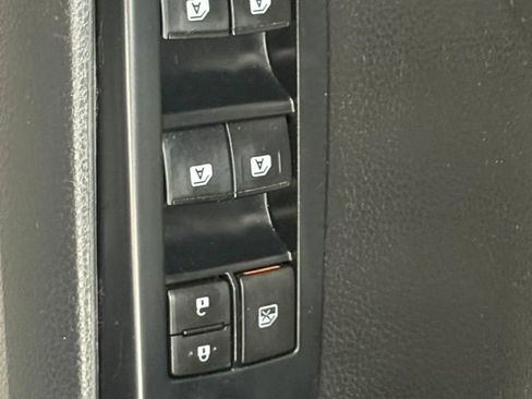 Used 2018 Toyota Camry SE image 26