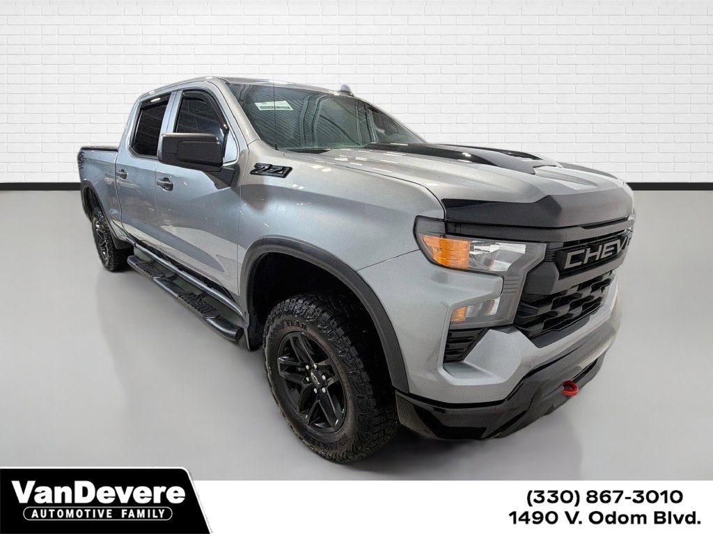 Used 2026 Chevrolet Silverado 1500 Custom Trail Boss AWD/4WD image 1
