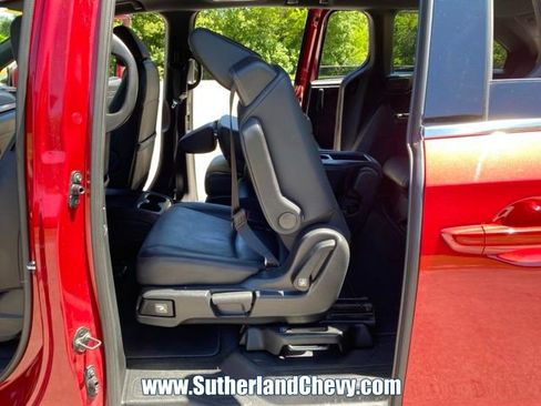 Used 2025 Honda Odyssey Sport-L image 39