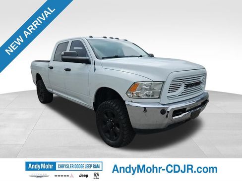Used 2012 RAM 2500 ST w/ Chrome Appearance Group AWD/4WD image 1
