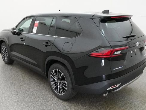 New 2026 Toyota Grand Highlander AWD Hybrid image 12