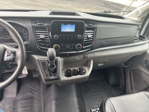 Used 2023 Ford Transit 250 Base image 9